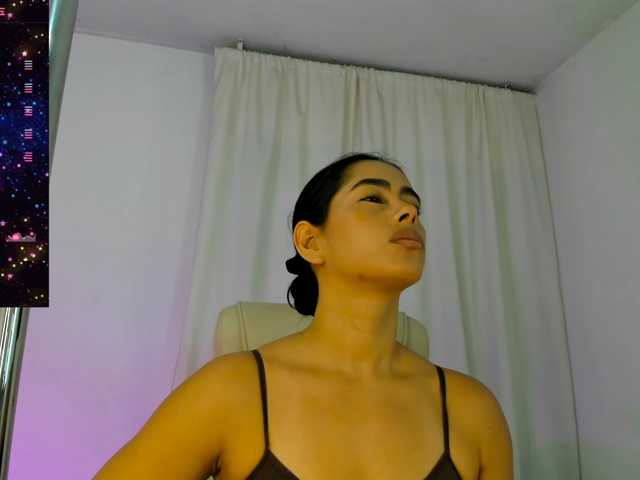 SteffanyRedx live cam preview