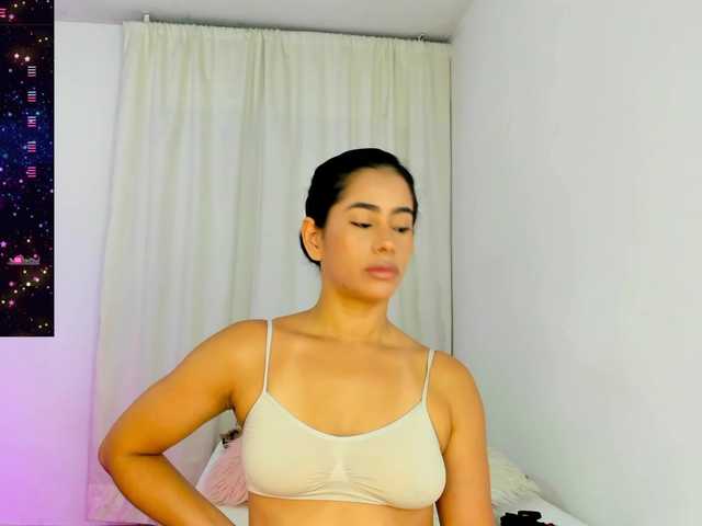 SteffanyRedx live cam on BongaCams