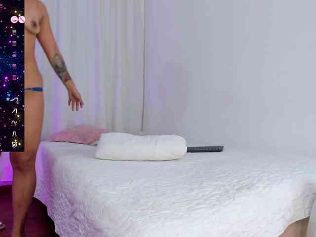 SteffanyRedx Live Webcam on BongaCams