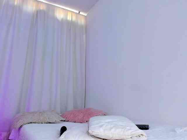 SteffanyRedx webcam
