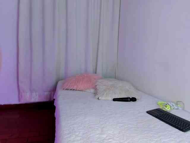 SteffanyRedx webcam