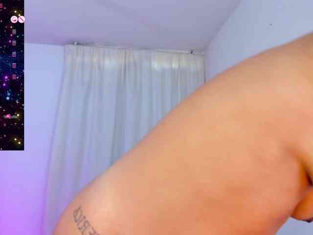 SteffanyRedx webcam