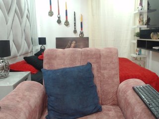 cristalb1 Porn Show