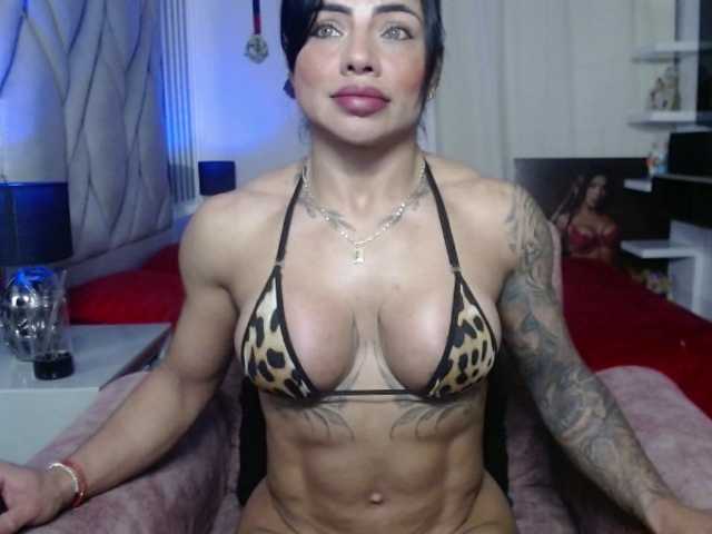 cristalb1 live webcam show