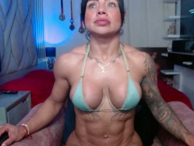 cristalb1 live webcam show