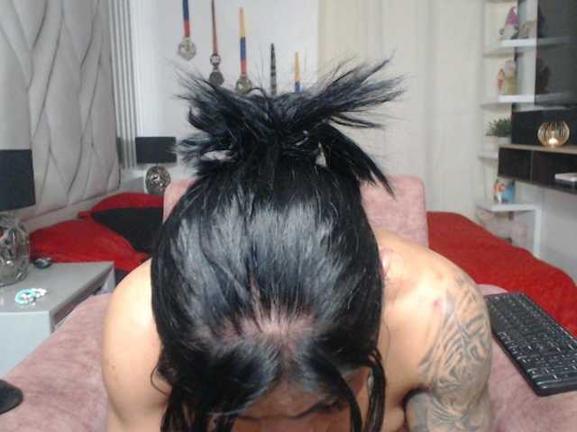 cristalb1 live cam on BongaCams