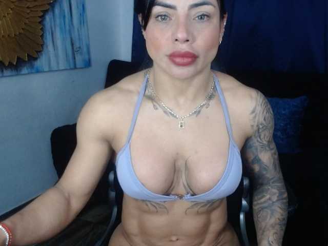 cristalb1 live webcam show