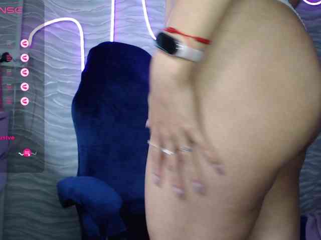 sexychery26a webcam