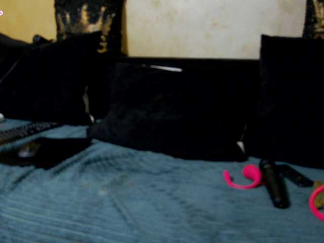 Sexylidya live cam on BongaCams