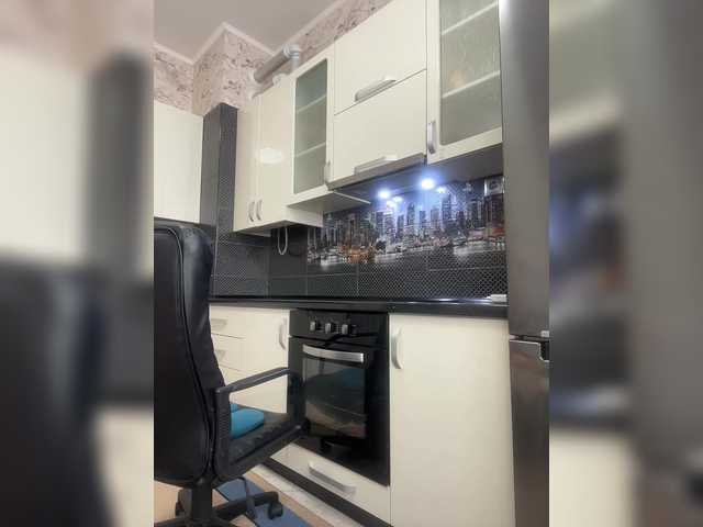 Nejnaja's BongaCams show and profile