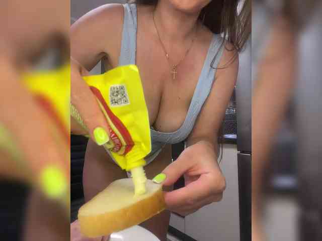 your_girlfriend webcam
