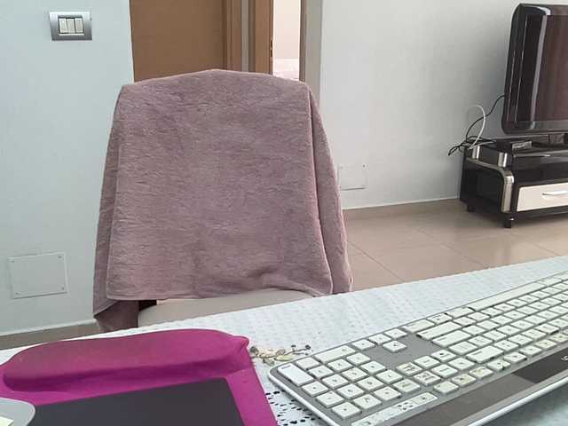 coach-karl — live male cam