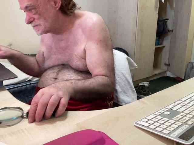coach-karl Sex Cam Show