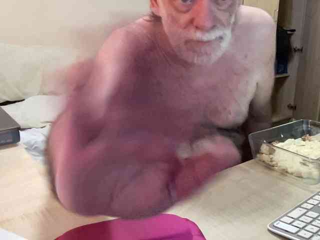 coach-karl Sex Cam Show