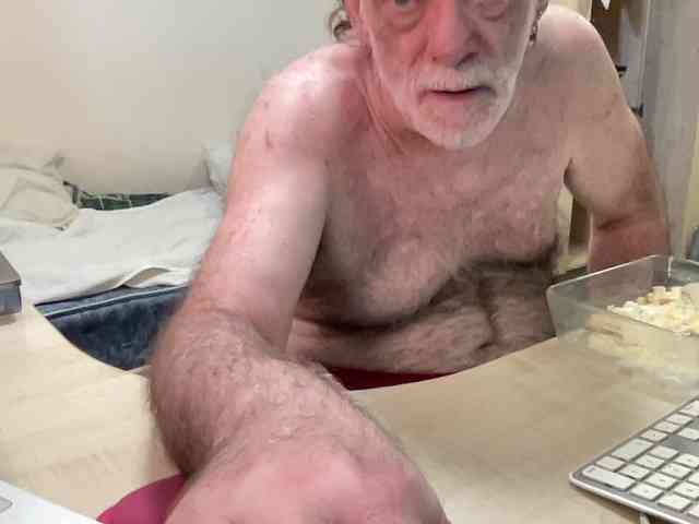 coach-karl Sex Cam Show