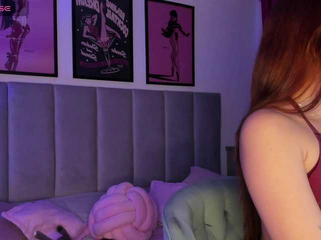le modèle Aphrir est en webcam porno dans un show sur le site bongacams, il possède les tags suivants: Latino/Hispanic,Redhead,Shaved