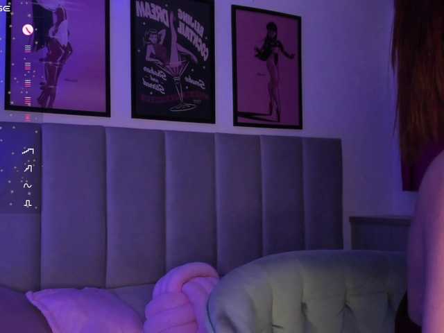 Aphrir live webcam show