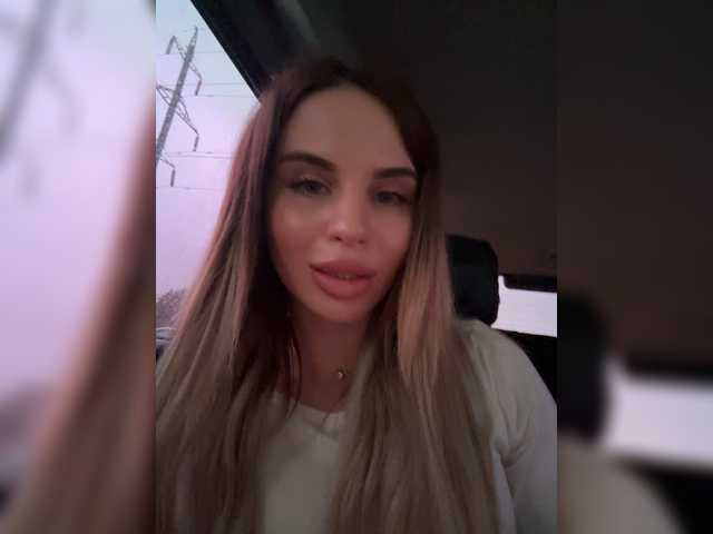 go to chat with LedyMiya