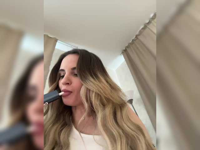 LedyMiya's BongaCams profile