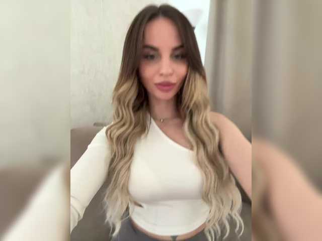 LedyMiya's BongaCams profile