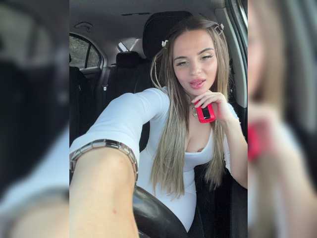 LedyMiya live cam on BongaCams