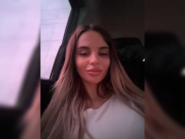 go to chat with LedyMiya