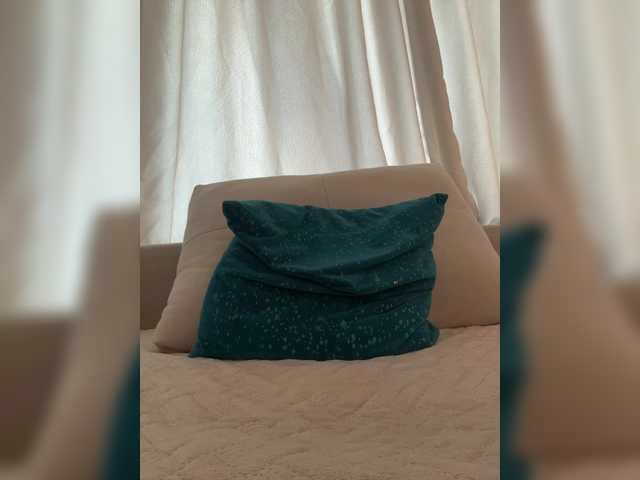 go to chat with LedyMiya