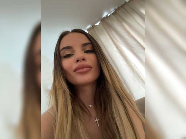 go to chat with LedyMiya