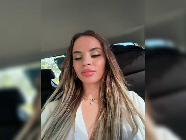 LedyMiya live cam on BongaCams