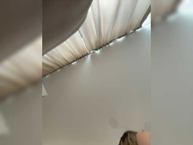 LedyMiya asian live cam