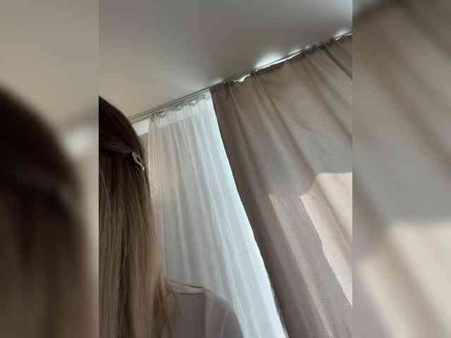 LedyMiya Sex Cam Show