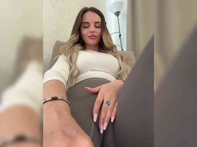 adult chatroom LedyMiya