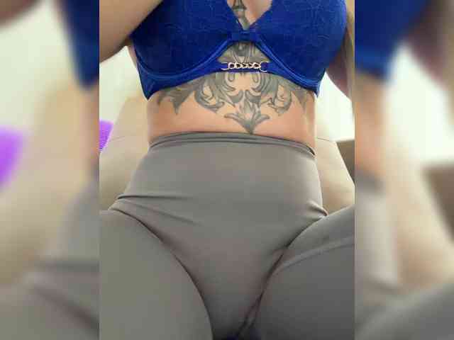 LedyMiya Sex Cam Show