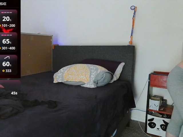 bubblybubbles, live now on BongaCams