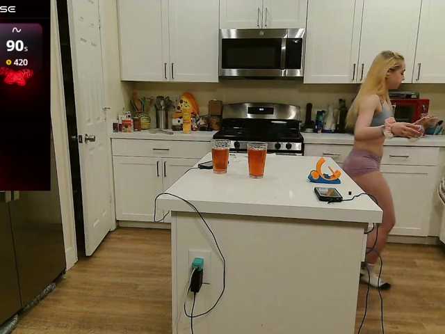 bubblybubbles live cam on BongaCams