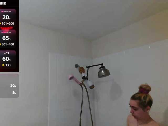 bubblybubbles live cam on BongaCams