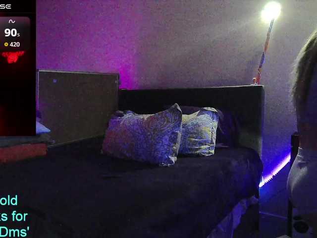 bubblybubbles live cam on BongaCams