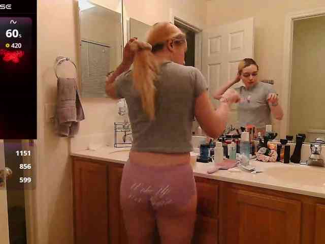 bubblybubbles webcam