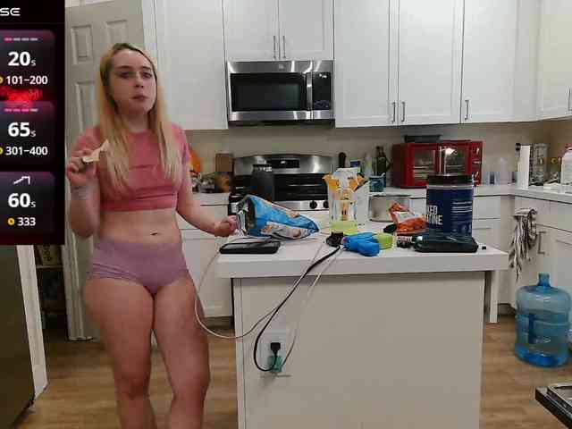 Modella: bubblybubbles