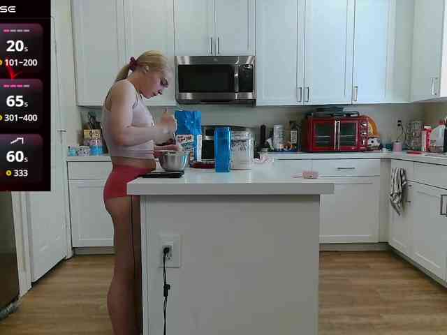 Modella: bubblybubbles