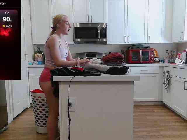 Modella: bubblybubbles