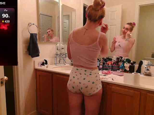Modella: bubblybubbles