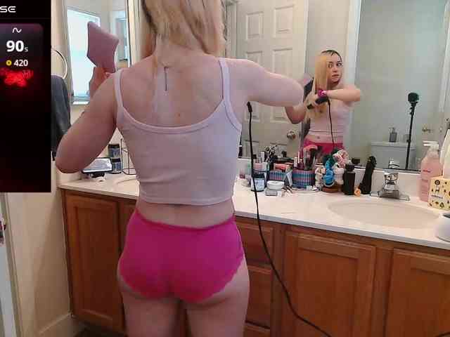 Modella: bubblybubbles
