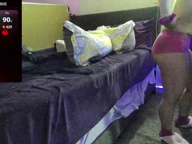 bubblybubbles webcam