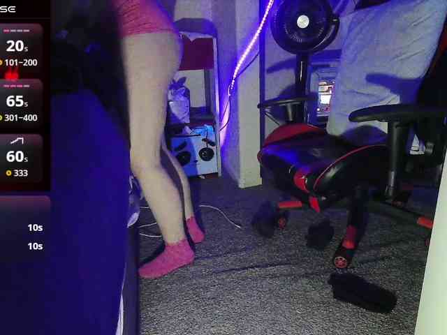 Modella: bubblybubbles