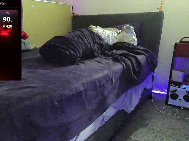 bubblybubbles webcam