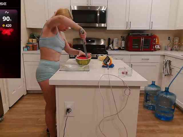Modella: bubblybubbles