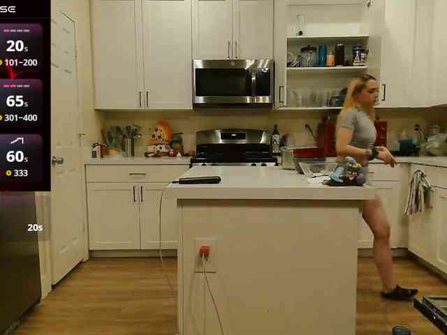 Modella: bubblybubbles
