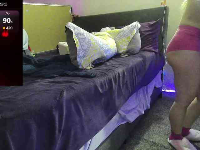 bubblybubbles webcam