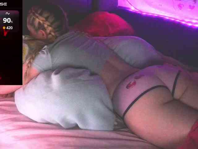 bubblybubbles webcam